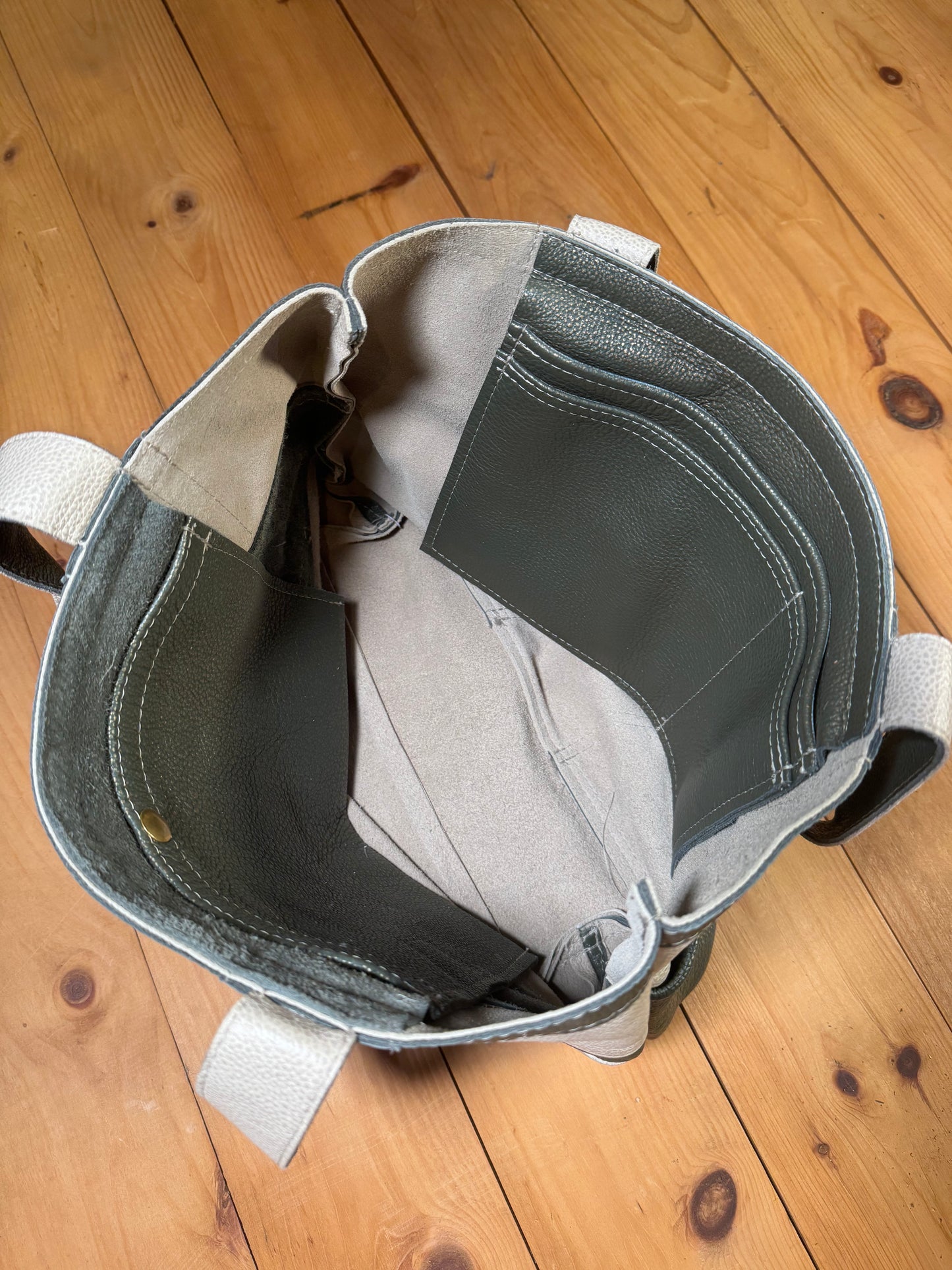 Fallston Bag - Cream & Olive Leather